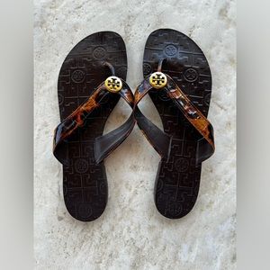 Tory Burch Thora  Flip Flop. Size 9M.